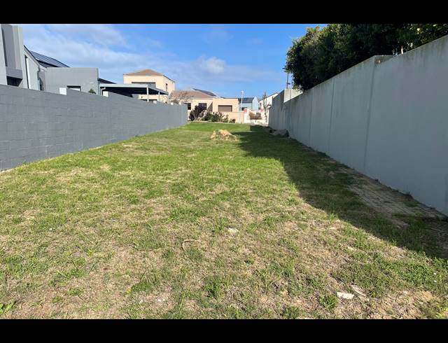 1,145M² VACANT LAND FOR SALE IN MYBURGH PARK